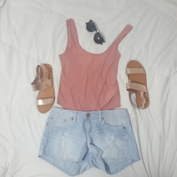 Short - Picture 3 of 3